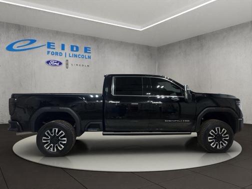 2024 GMC Sierra 3500 Denali