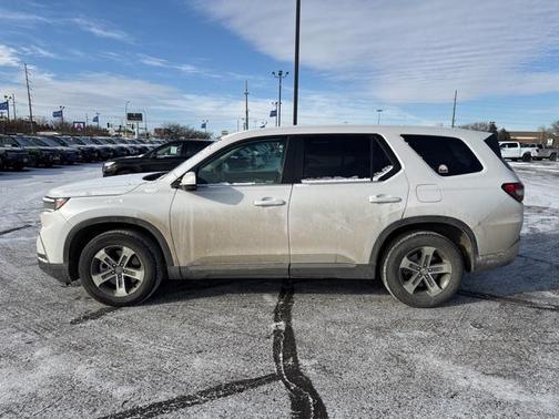 2023 Honda Pilot AWD EX-L 8 Passenger