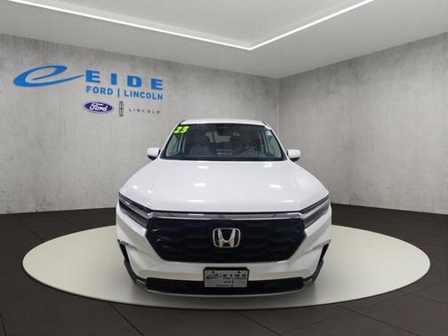 2023 Honda Pilot AWD EX-L 8 Passenger