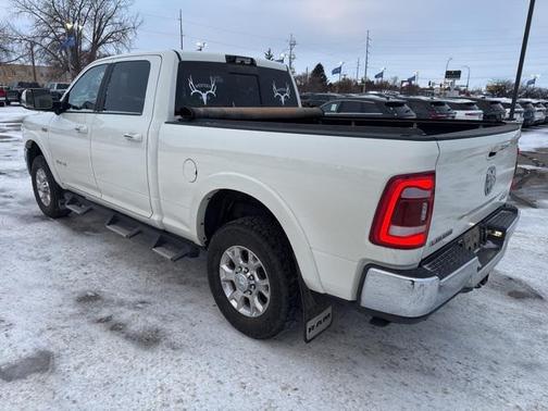 2022 RAM 2500 Laramie Crew Cab 4x4 6'4' Box