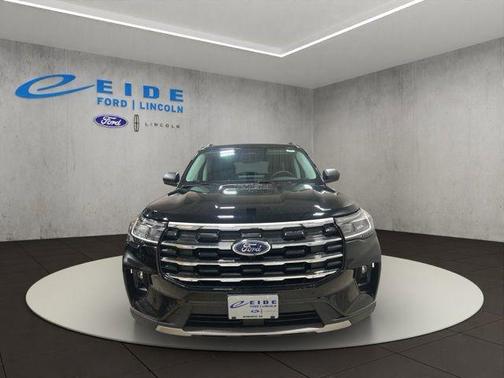 Agate Black Metallic 2026 Ford Explorer Active