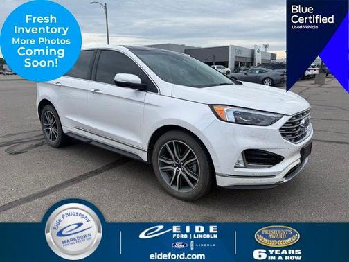 White Platinum Metallic Tri-Coat 2019 Ford Edge Titanium