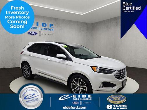 White Platinum Metallic Tri-Coat 2019 Ford Edge Titanium