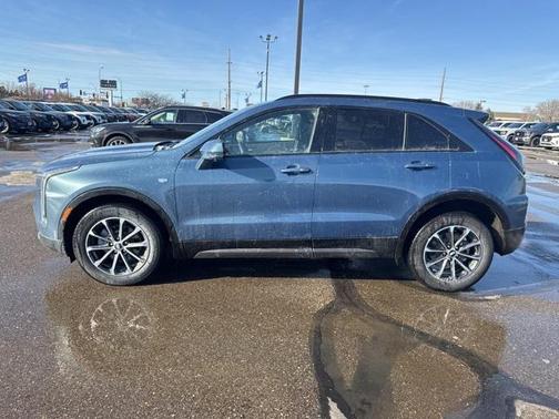 2025 Cadillac XT4 Sport