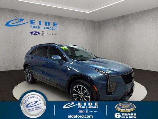 2025 Cadillac XT4 Sport