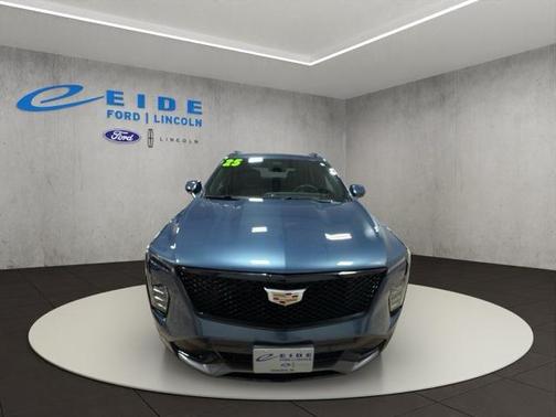 2025 Cadillac XT4 Sport