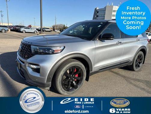 Iconic Silver Metallic 2020 Ford Explorer ST