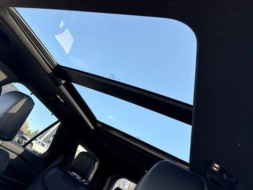 Iconic Silver Metallic 2020 Ford Explorer ST