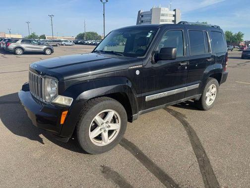 Brilliant Black Crystal Pearlcoat 2012 Jeep Liberty Limited