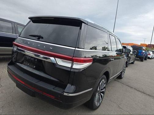 2024 Lincoln Navigator Reserve