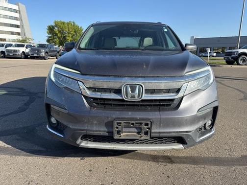 2019 Honda Pilot Touring 8-Passenger