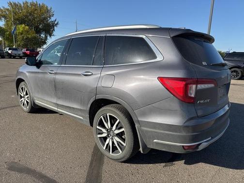 2019 Honda Pilot Touring 8-Passenger