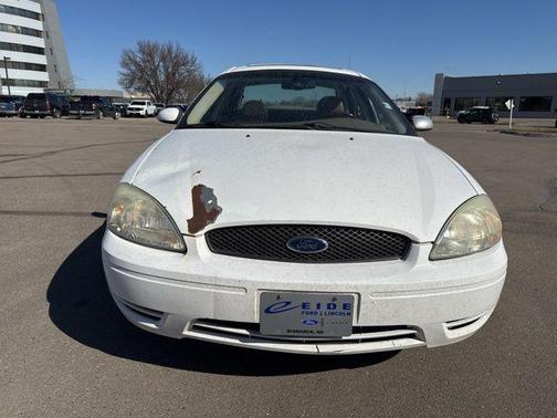 2005 Ford Taurus SEL