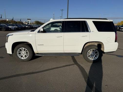 2017 GMC Yukon SLT