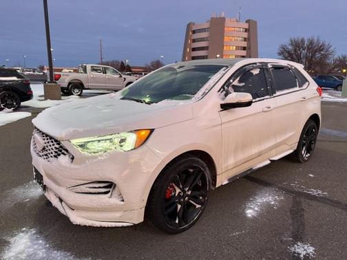 2020 Ford Edge ST