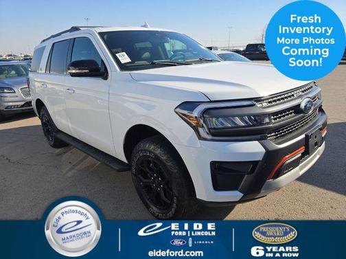 Oxford White 2024 Ford Expedition Timberline
