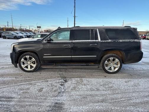 2017 GMC Yukon XL Denali
