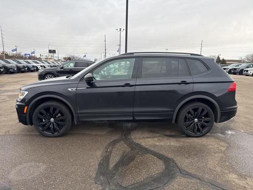2020 Volkswagen Tiguan 2.0T SE R-Line Black 4MOTION
