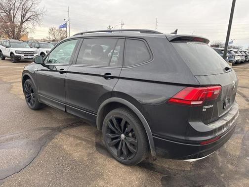 2020 Volkswagen Tiguan 2.0T SE R-Line Black 4MOTION