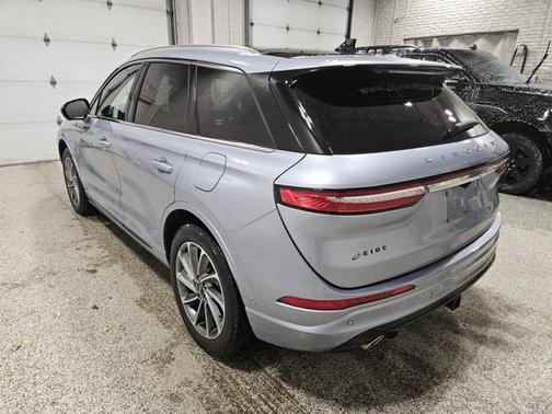 Elite Blue Metallic Clearcoat 2022 Lincoln Corsair Grand Touring