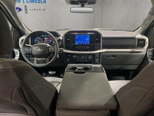 Iconic Silver Metallic 2023 Ford F-150 XLT