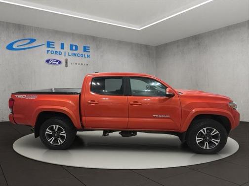 2018 Toyota Tacoma TRD Sport