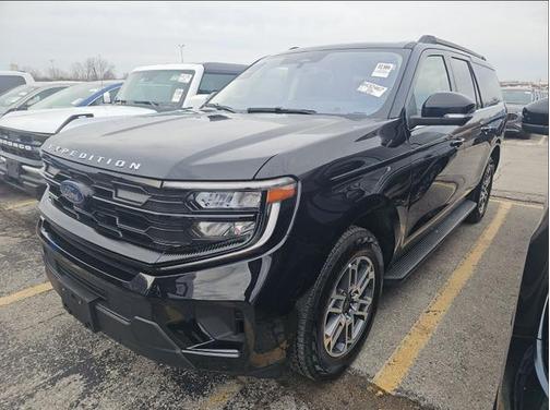2025 Ford Expedition Max Active 4x4