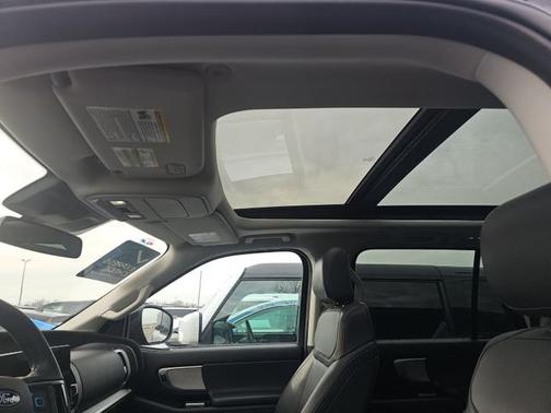 2025 Ford Expedition Max Active 4x4