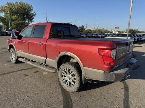 2019 Nissan Titan XD Platinum Reserve