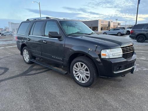 2012 Lincoln Navigator Base