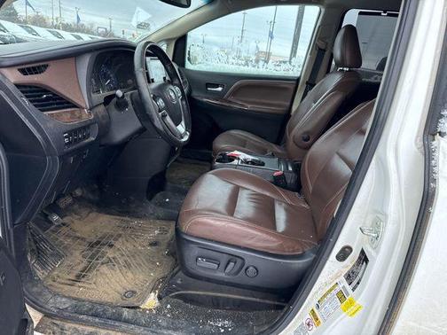 2015 Toyota Sienna Limited Premium