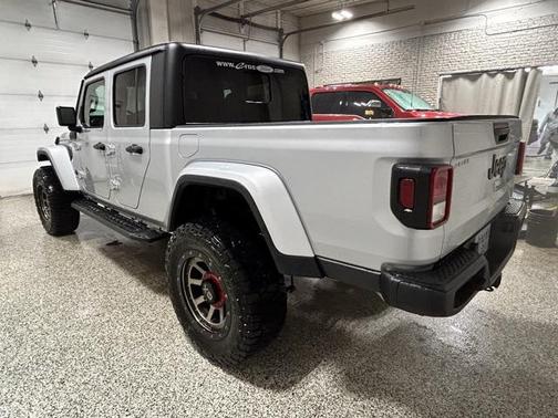 2023 Jeep Gladiator Willys 4x4