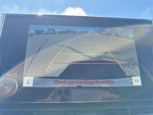 Ice Cap 2025 Toyota RAV4 XLE