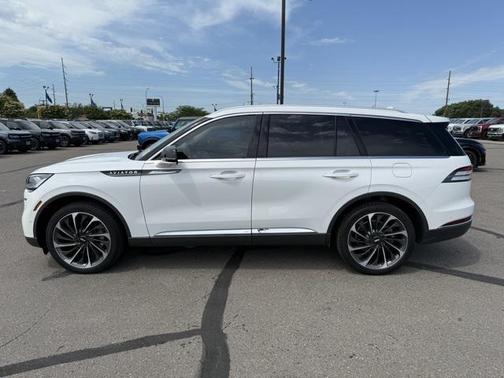 2023 Lincoln Aviator Reserve AWD