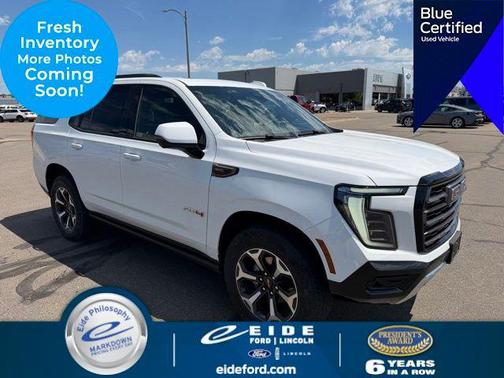 Summit White 2025 GMC Yukon 4WD AT4 Ultimate