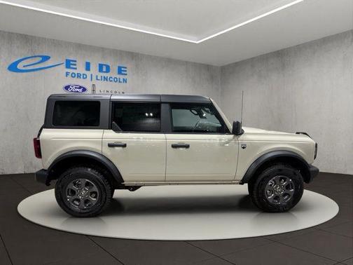 Desert Sand 2026 Ford Bronco Big Bend