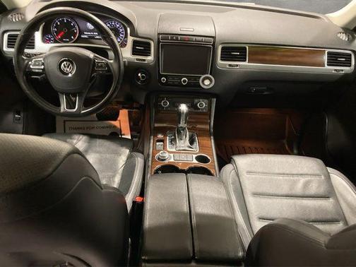 2016 Volkswagen Touareg TDI Lux