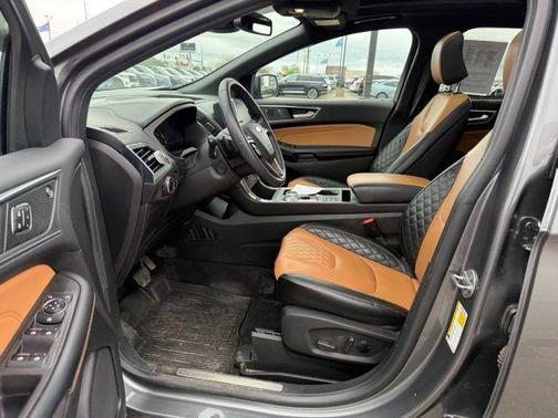 Carbonized Gray Metallic 2024 Ford Edge Titanium