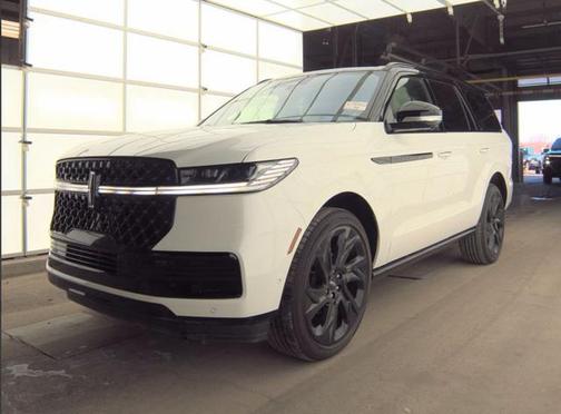 2025 Lincoln Navigator Black Label