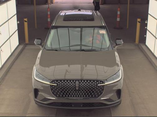 Harbor Gray Clearcoat 2025 Lincoln Aviator Reserve AWD
