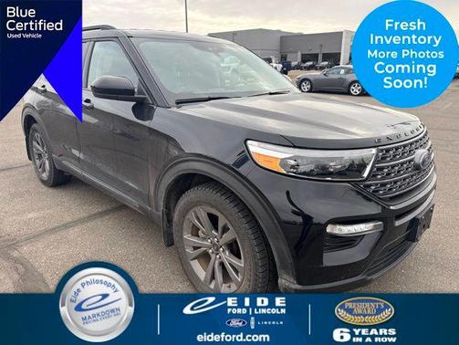Agate Black Metallic 2022 Ford Explorer XLT