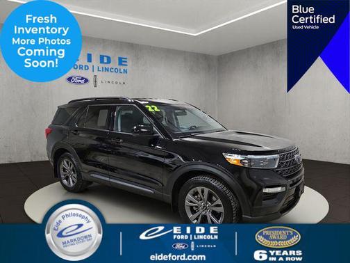 Agate Black Metallic 2022 Ford Explorer XLT