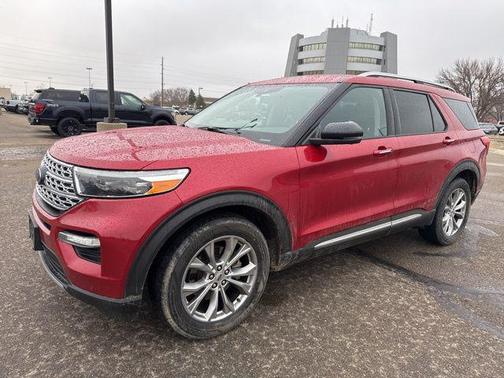 Rapid Red Metallic Tinted Clearcoat 2021 Ford Explorer Limited