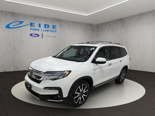 2019 Honda Pilot Touring 8-Passenger