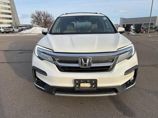 2019 Honda Pilot Touring 8-Passenger