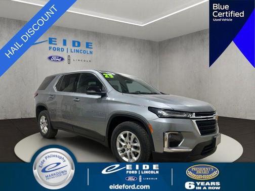 Sterling Gray Metallic 2023 Chevrolet Traverse LS
