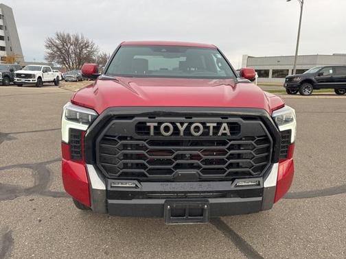 2024 Toyota Tundra Hybrid Platinum