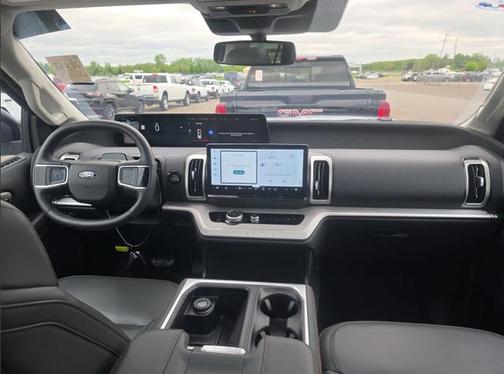 Silver Metallic 2025 Ford Expedition Max Active 4x4