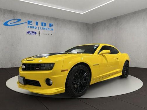 Rally Yellow 2010 Chevrolet Camaro 2SS