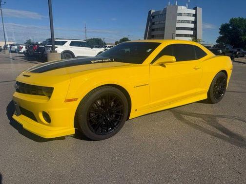 Rally Yellow 2010 Chevrolet Camaro 2SS